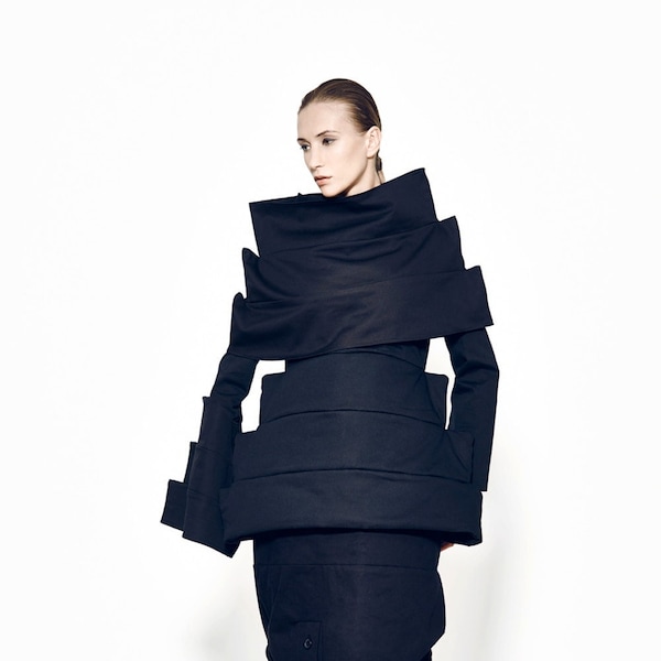 Futuristische Kleidung, Avantgarde Jacke, Geometrische Kleidung, Übergroßer Mantel, Extravagante Damenjacke, Sci-Fi-Jacke, Dekonstruierter Mantel