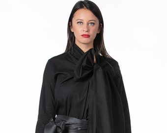 Haut tunique avant-garde, vêtements asymétriques, chemise avant-garde noire, chemise avec grand ruban devant, chemise à manches longues, haut en coton