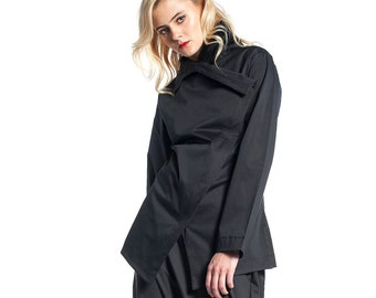 Elegante schwarze Jacke mit asymmetrischem Schnitt, taillierte Jacke Frauen, schwarzer Blazer, asymmetrische Jacke, Baumwolljacke für den Frühling