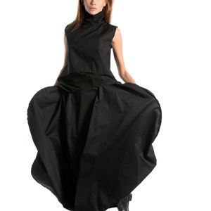 Oversized Bubble Skirt in Black, Avant Garde Skirt, Women's Maxi Skirt with Pockets, Balloon Skirt, Plus Size Skirt