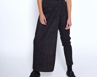 Black Skirt Pants, Japanese Clothing, Wide Leg Pants, Tapered Pants, Steampunk Pants, Futuristic Clothing, Avant Garde Pants, Plus Size