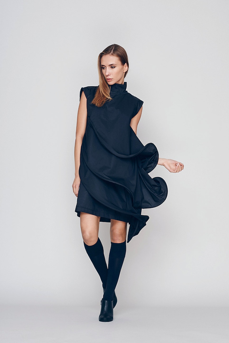 Vestido de cóctel azul marino, vestido formal, vestido de invitada de boda, ropa de vanguardia, vestido de noche, ropa futurista, vestido extravagante imagen 2