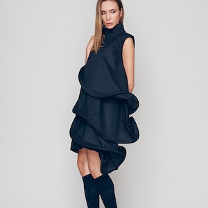 Vestido de cóctel azul marino, vestido formal, vestido de invitada de boda, ropa de vanguardia, vestido de noche, ropa futurista, vestido extravagante imagen 3