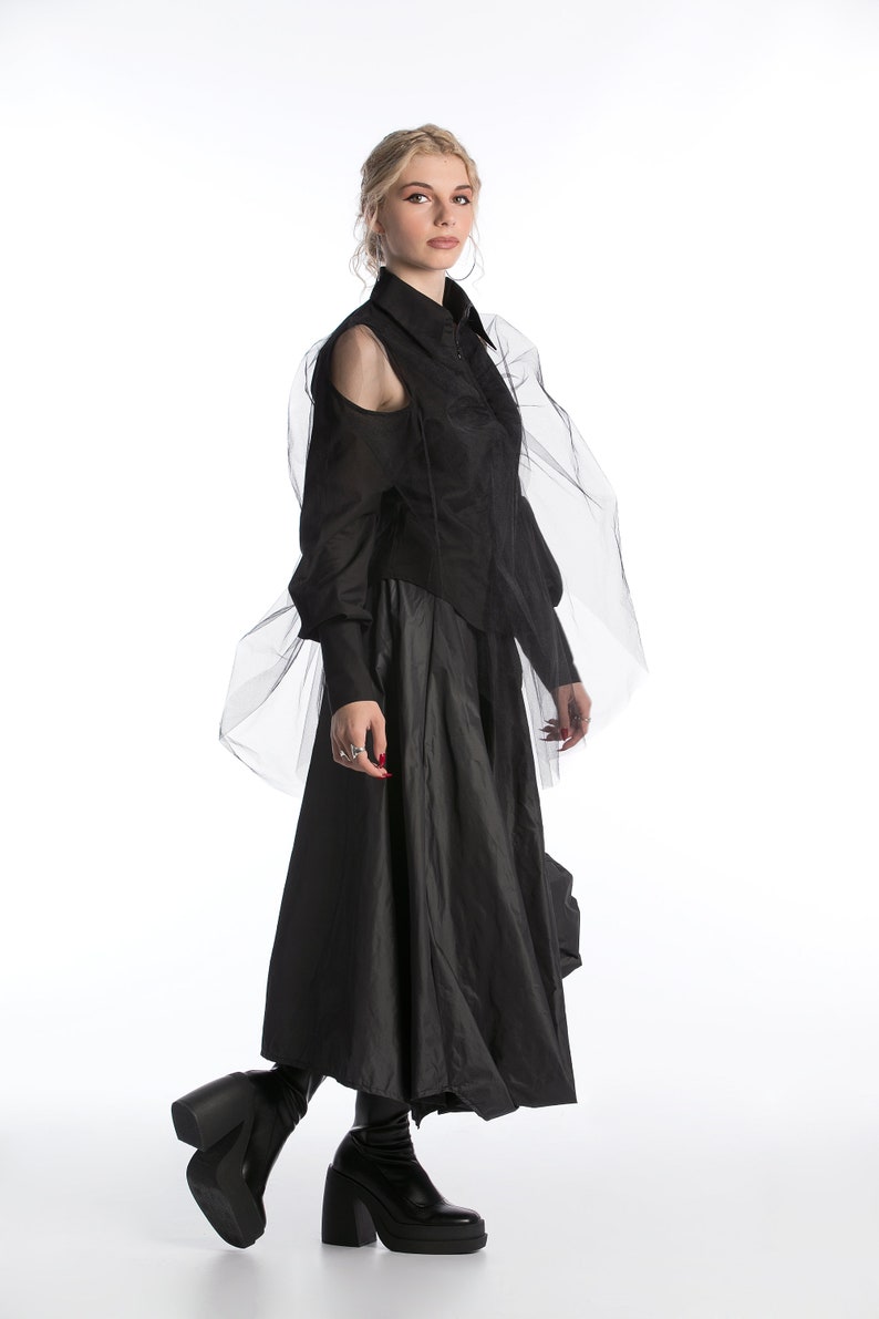 Jupe noire asymétrique, vêtements gothiques, jupe longue en taffetas, jupe volumineuse avec longueur asymétrique, vêtements grande taille, jupe taille haute image 4