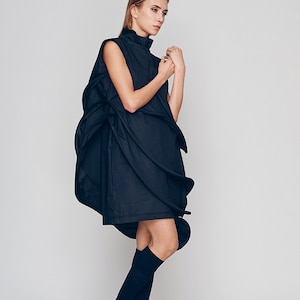 Vestido de cóctel azul marino, vestido formal, vestido de invitada de boda, ropa de vanguardia, vestido de noche, ropa futurista, vestido extravagante imagen 4