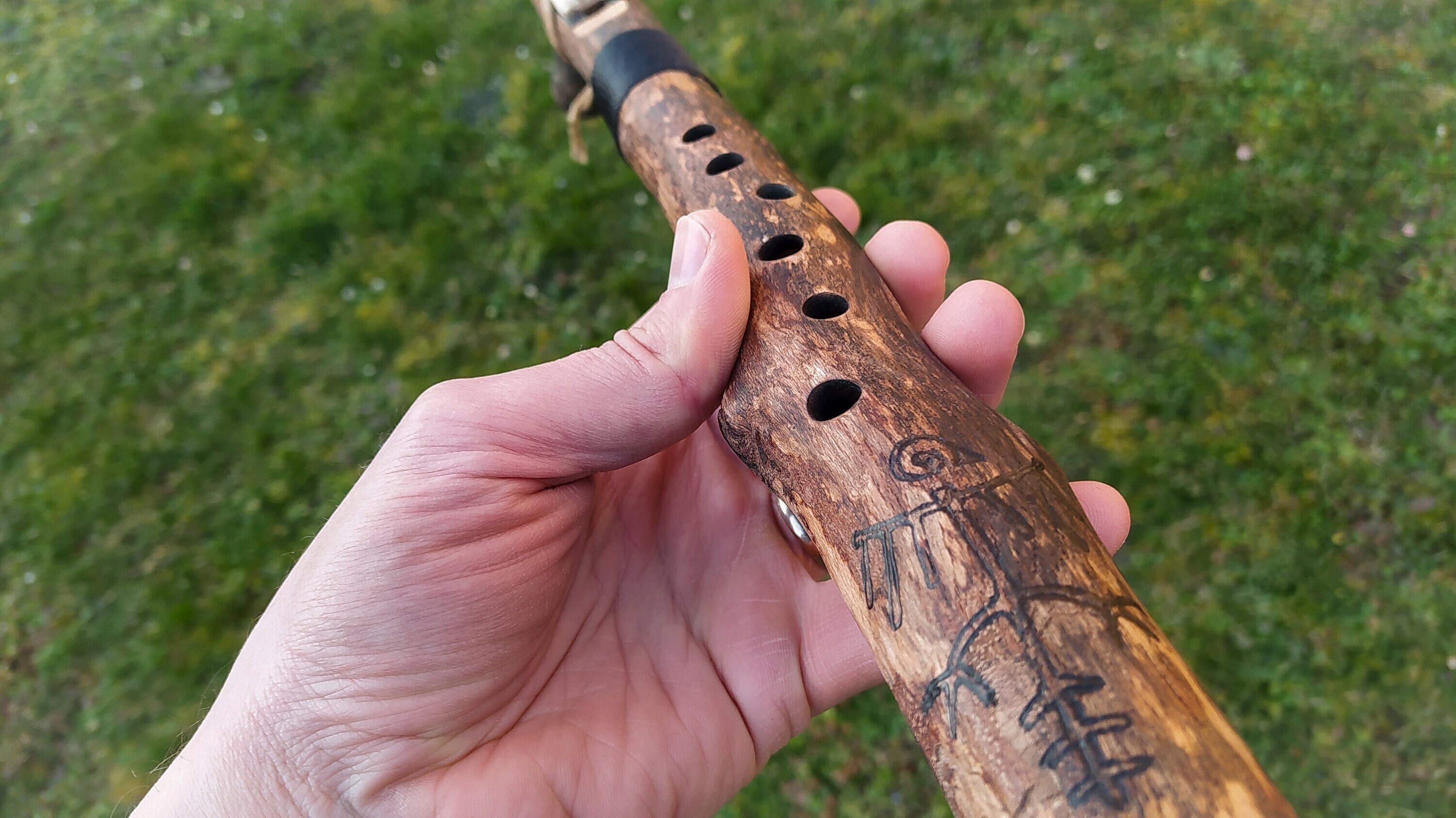Native american wood sale flute