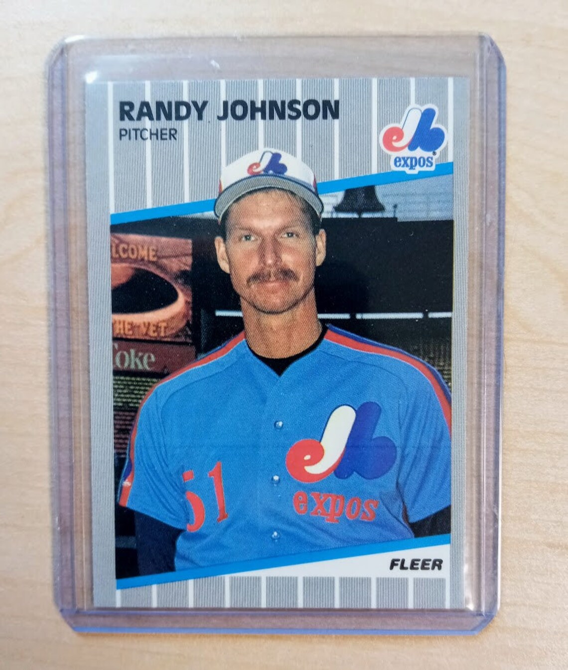 Randy Johnson Baseball Card 1989 Fleer 281 Rookie Card Seattle Mariners
