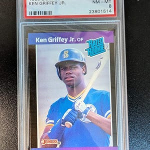 Carta da baseball di Ken Griffey Jr. / Carta da esordiente Donruss n. 33 del 1989 / Classificata PSA NM - MT 8 / Seattle Mariners