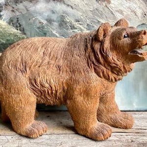 Impressive Swiss Carving Black Forest Bear