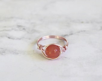 Pink wire ring, glass stone ring, wire wrapped ring, millennial pink wire ring, wire ring, peach stone ring, pink stone ring, glass ring