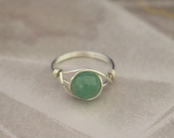 Green aventurine ring, silver ring, silver wire ring, stone ring, gemstone ring, wire wrapped ring, green stone ring, custom wire ring