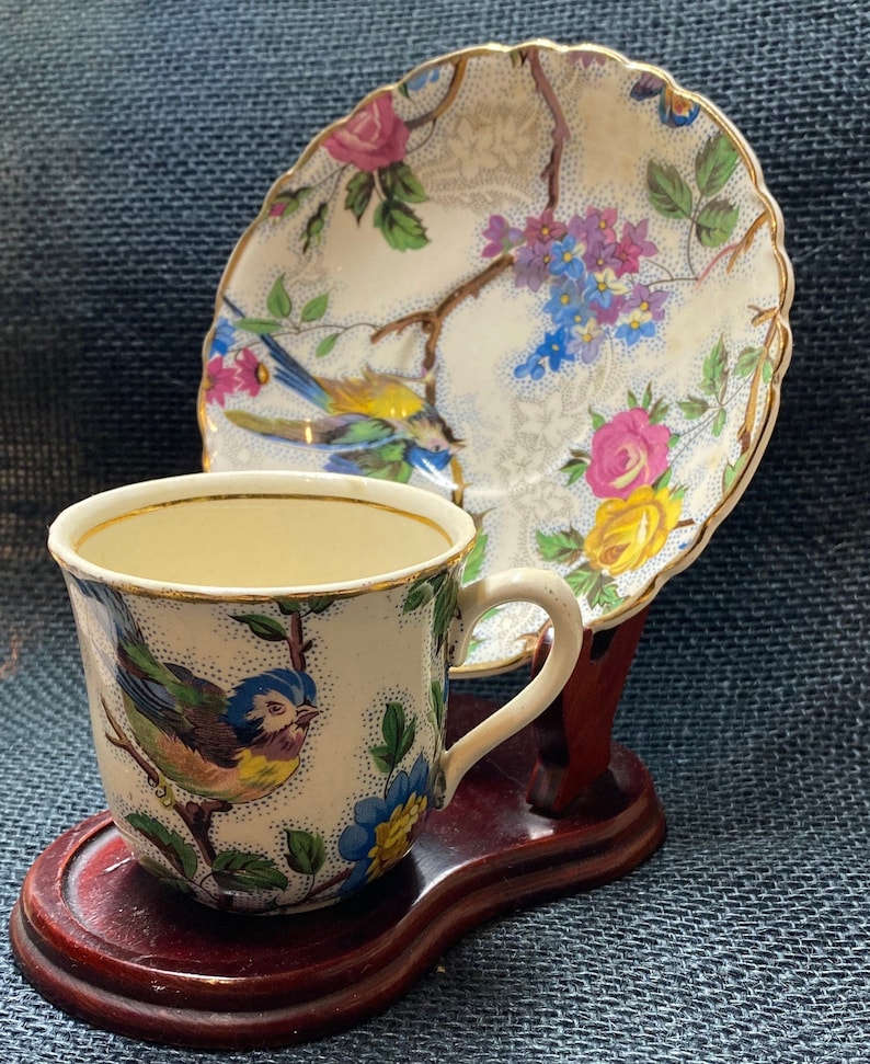 Vintage A J Wilkinson Gold Trim Tea Cup and Saucer Display Stand NOT Included