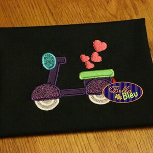 Applique Valentine&#39;s Scooter Applique Embroidery Design