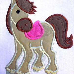 Applique Regal English Western Horse Machine Embroidery DesignInstant Download