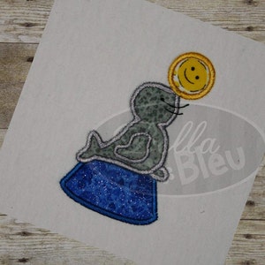 Sally the Circus Seal Applique Ricami Disegni Download Istantaneo