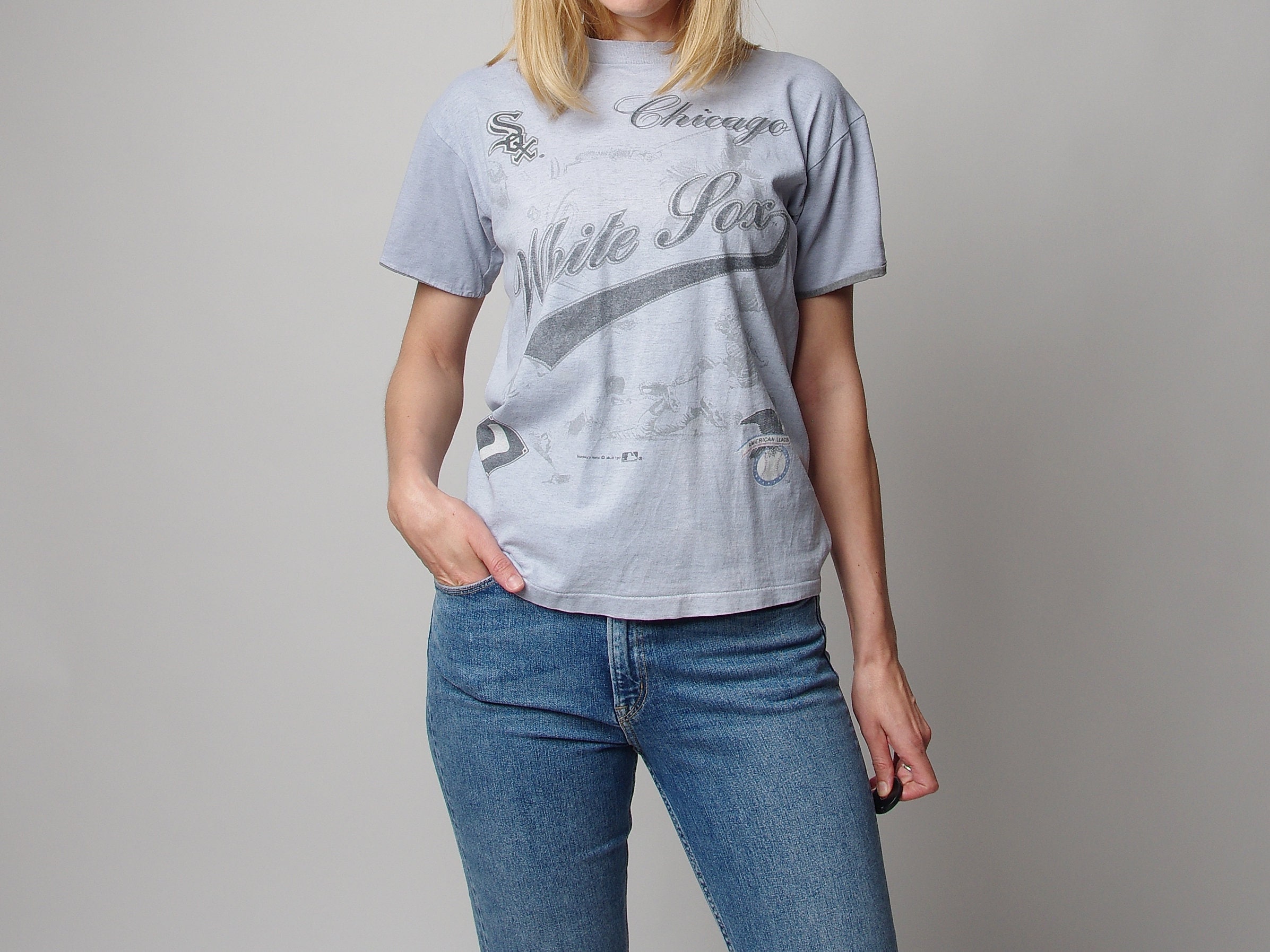 1991 Chicago White Sox T-shirt Vintage Women Baseball Shirt 