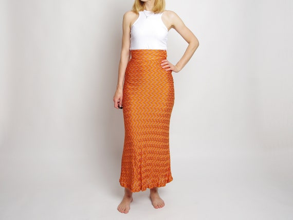 1960s Mod chevron knit maxi skirt, Hippie high wa… - image 1