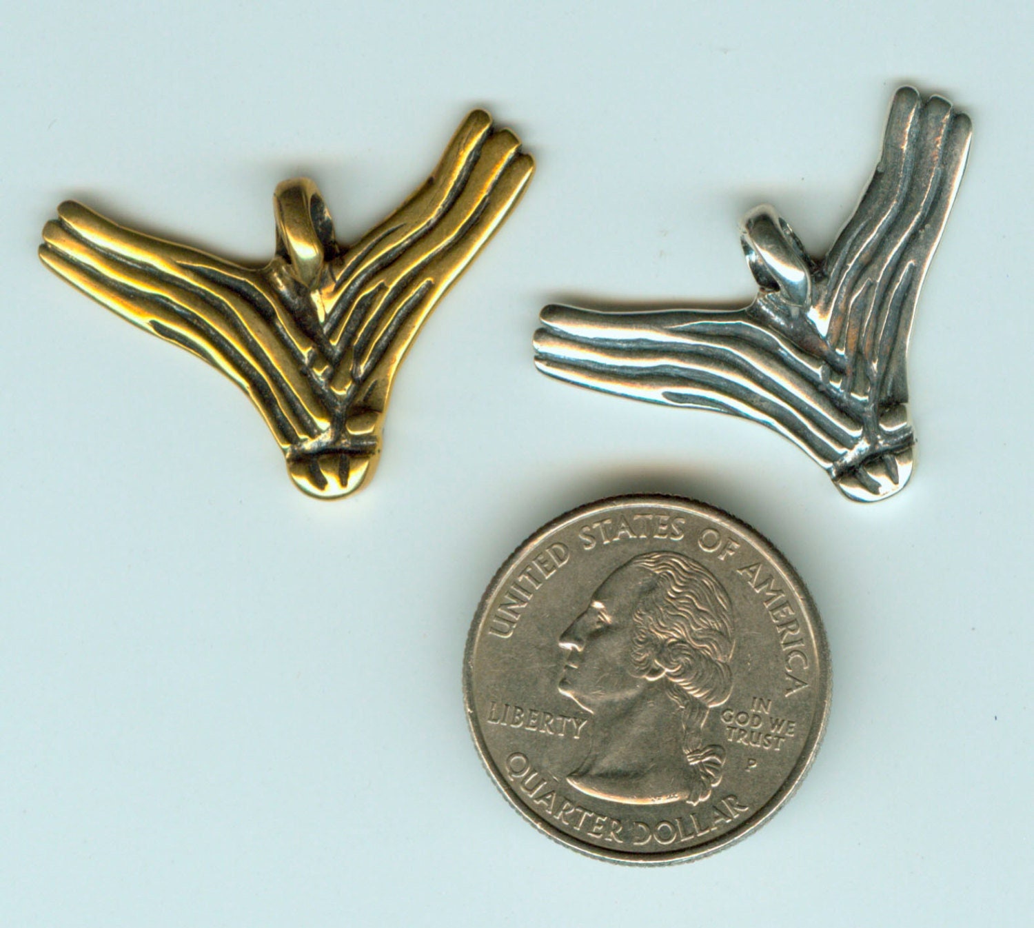 Shekinah Amulet pendant (Jewish mysticism)