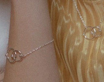 Dainty Silver Pearls Bracelet, Gold Bracelet, Adjustable, Minimalist Bracelet, Delicate Bracelet, Bridesmaid Gift, Pearls Jewelry