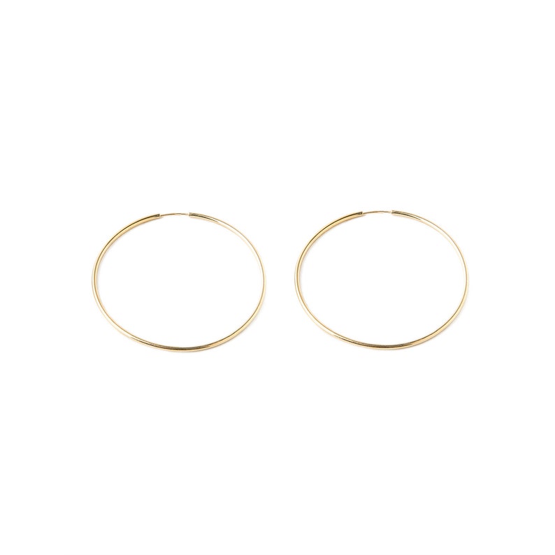 Minimal Silver Hoops