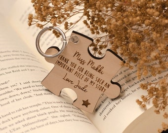 Personalised Wooden End of Term Gift Keychain / Keyring Teacher, TA, Child Minder, Nursery Staff, My Story