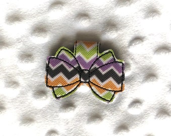 Halloween Chevron Stripes Magnet Bow Clip / Halloween Bow Magnetic Clip / Embroidered Bow Clip / Bookmark / Journal Marker /Planner Girl