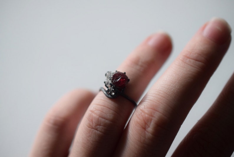 Rohe Rubin und Diamant-Verlobungsring, ungeschliffener Diamant-Ring, ungeschliffene Diamant Ehering, Ring Sterling Silber Hochzeit Ring Bild 4