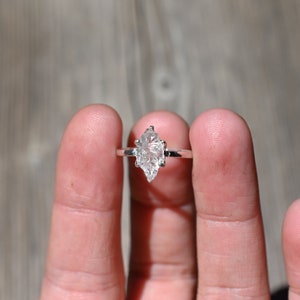 Simple Engagement Ring, Raw Diamond Ring, Diamond Ring, uncut engagement ring, Rough Uncut Raw Stone Promise Solitaire Minimalist Daintygift