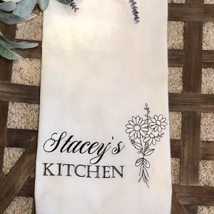Kitchen Towel with personalization, Custom Name Embroidered Flour Sack towel with Daisy Design Embroidery