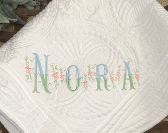 Personalized Gift for Baby, Heirloom Quilt for New Born, Blanket with Name and Monogrammed Bib,  Quilt with Two Color letters and flowers