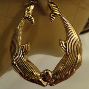 VINTAGE DOLPHIN Kissing HOOP earrings Gold Tone Hoop Earrings Full same on both sides