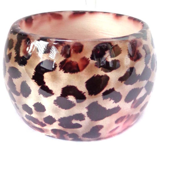 Leopard Bangle Bracelet Enamel - Light Pink main image 0