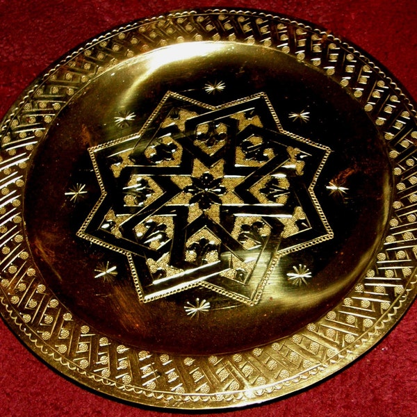 Antique Islamic Arabic Middle Eastern Ornate Syrian Damascus Hand Hammered Tray - Charger - Etched Arabic Script Maker mark  - Rare