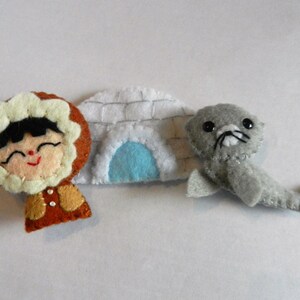 Felt Altoid Tin Travel Wee Eskimo Seal Pocket Toy by Fairy Shore image 3