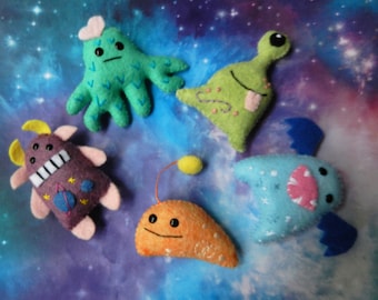 Felt Mini Space Alien Monster Plushie by LittleDear