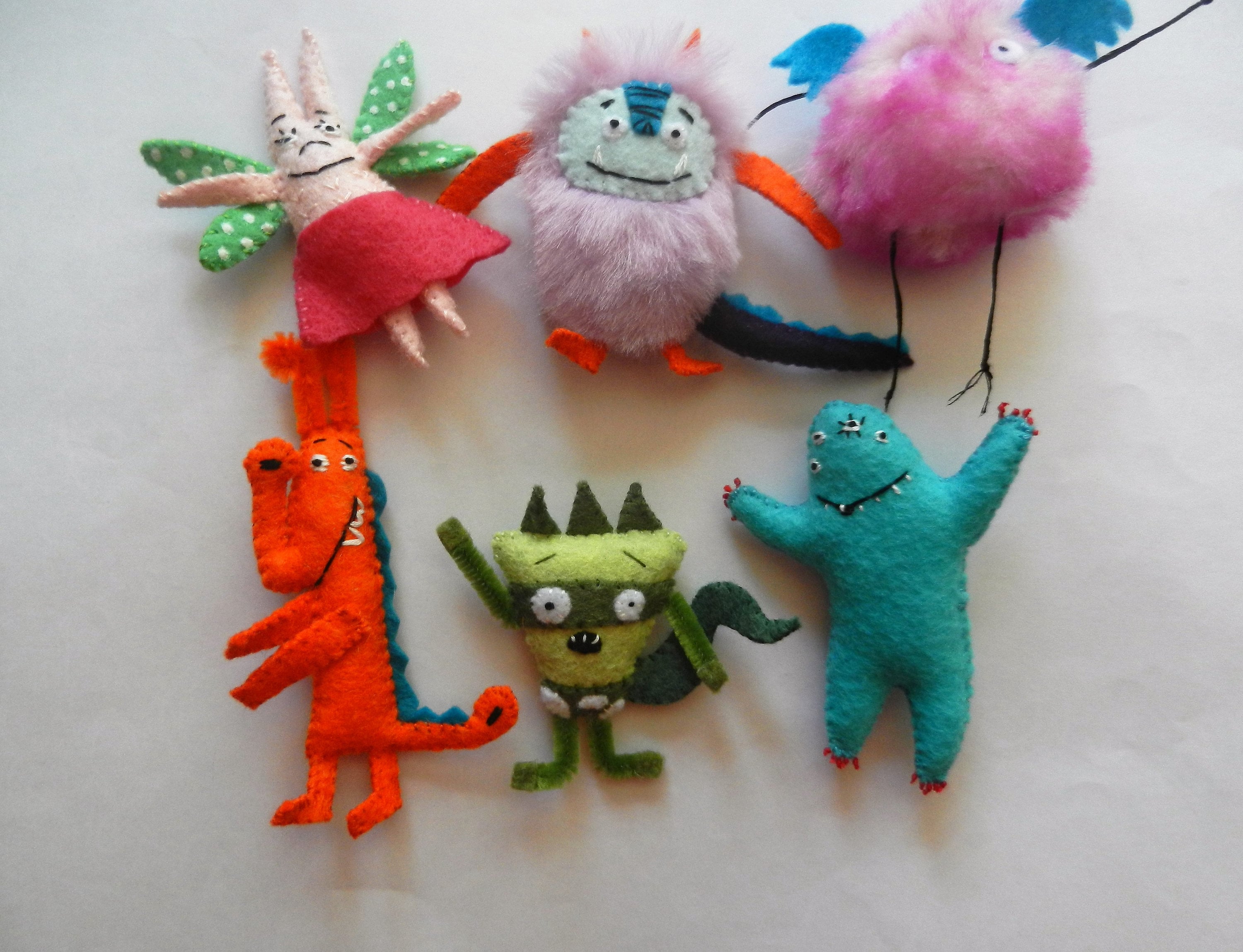 color or die monsters The Color Monster Set of 4 Figurines w/ Multicolor Monster