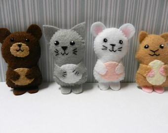 Felt Pets for Tiny Travel  Quiet Book