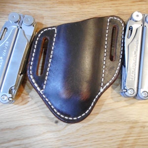 Etui cuir de buffle Leatherman vague ou vague plus tanné à l'huile foncé. Gaine uniquement. Outil multifonctionnel