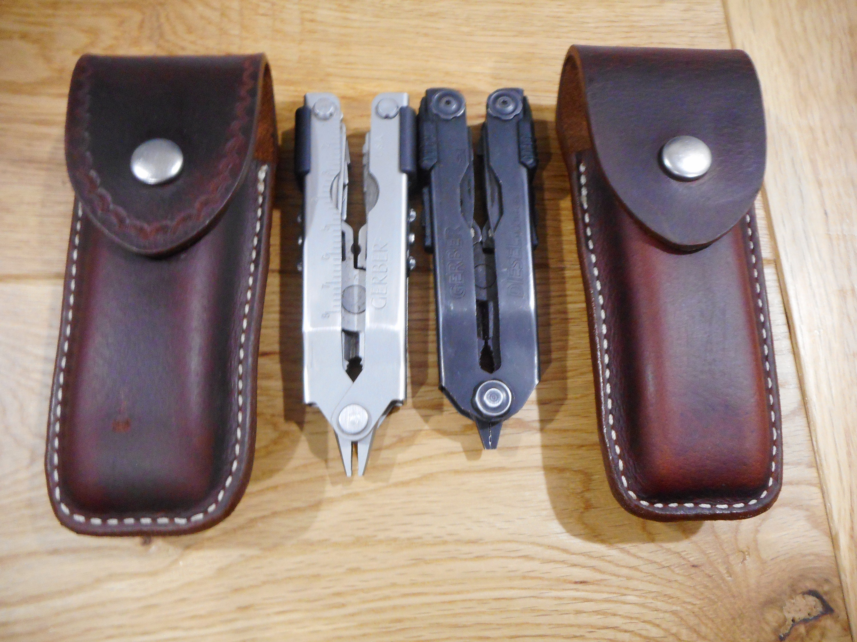 Gerber MP600 or Diesel multi tool leather sheath. Sheath only.