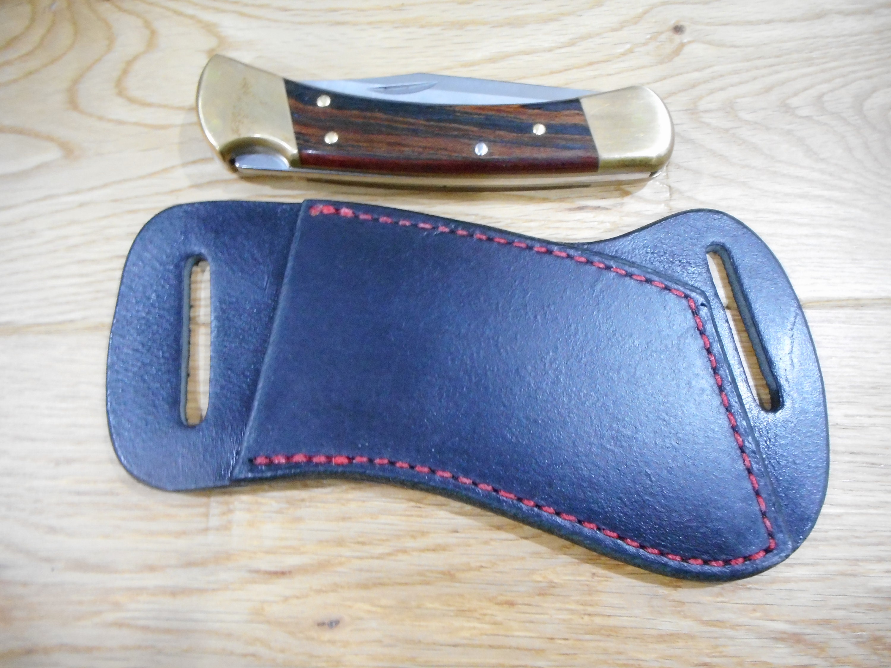 Cross Draw Buffalo Leather Knife Sheath Black With Red Stitching