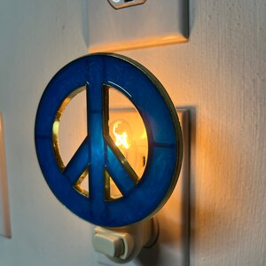 Peace sign Night Light  4 watt  on/off switch
