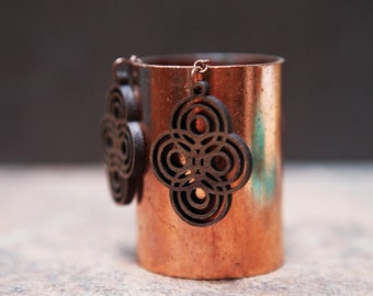 Boho Intersecting Circles Wood Earrings - Walnut Laser Cut Bohemian Circle Earrings