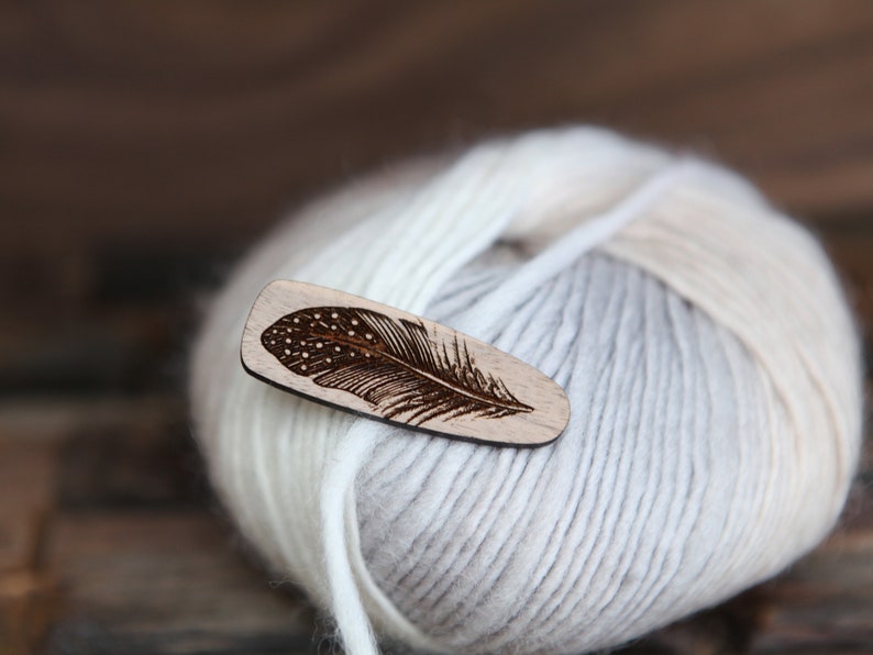 Clip for yarn ball or hair. Engraved wood clip with bird feather. Great for loose ends on yarn or hair barrette. image 4