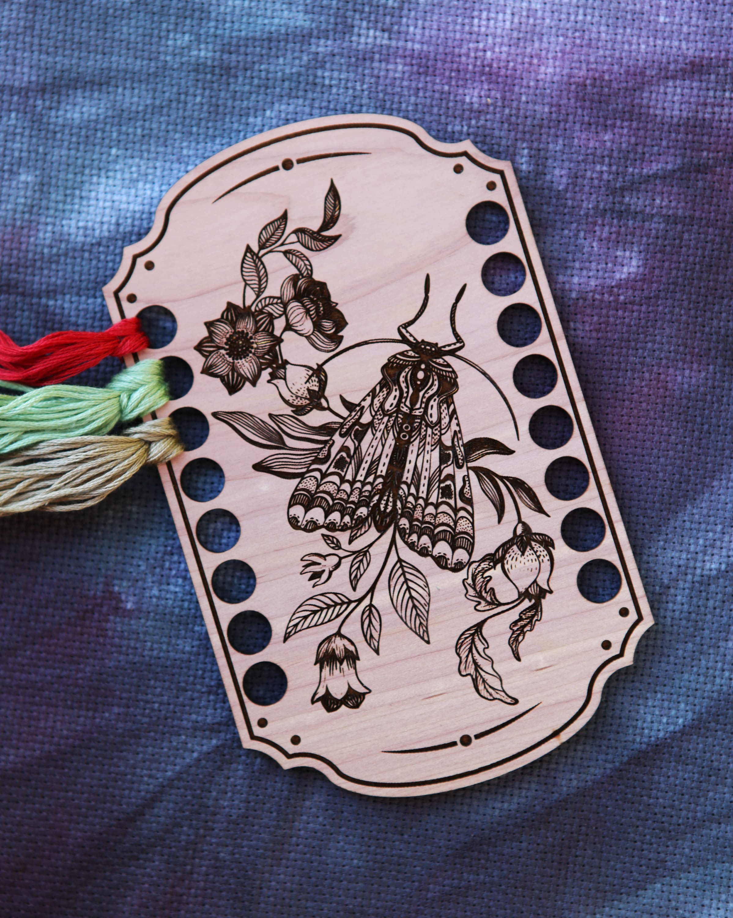 Embroidery Cross Stitch Floss Storage Organizer, Thread Holder, Cross  Stitch Embroidery Accessories, Thread Keeper, Stitcher Gifts 