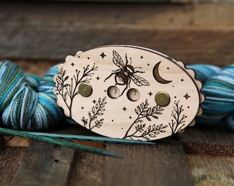 Knitting and Crochet Row Counter. Bee with stars and moon and plants made from cherry wood. Turn the dials to keep progress of your rows
