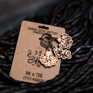 Octopus removable knitting progress keepers and crochet stitch markers. These inkfish are both cute and functional