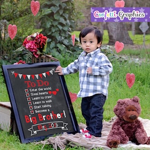 Gran Hermano o hermana para hacer lista de verificación Corazón rojo Pizarra personalizada Embarazo esperando bebé Anuncio Póster de tiza Signo / Archivo digital