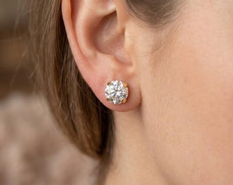 Clear Crystal Stud Earrings, Surgical Steel Posts, Hypoallergenic Earrings, Silver Gold Rose Gold Studs, Minimalist Everyday Jewellery