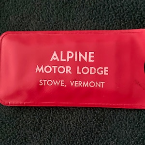 ZELDZAME jaren 1960 vintage naaiset souvenir Alpine Motor Lodge Stowe Vermont gemaakt in Japan