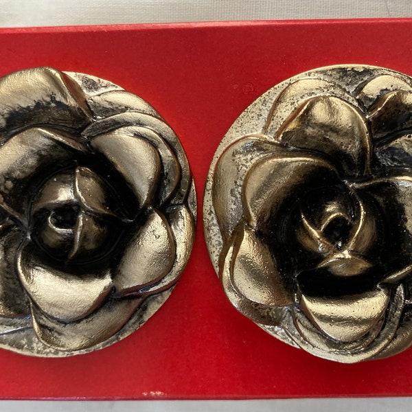 Vintage Kirsch Drapery Tieback Holders Gold Roses Molded High Impact Plastic Metal Screws Original Box